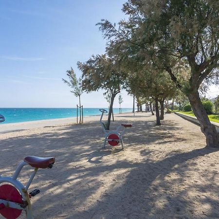 Homeholidaysrentals Margot - Costa Barcelona Pineda de Mar Bagian luar foto
