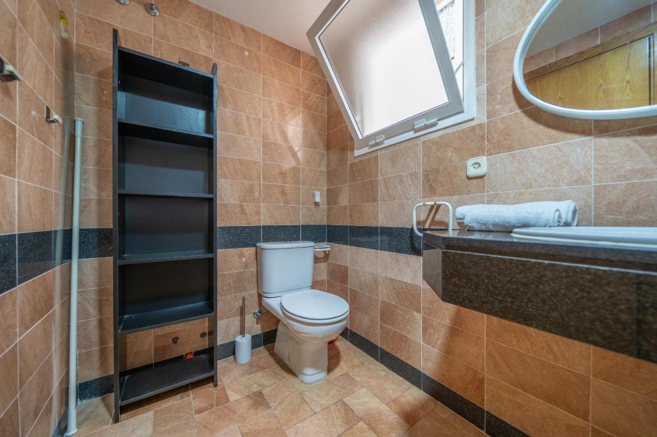 Homeholidaysrentals Margot - Costa Barcelona Pineda de Mar Bagian luar foto