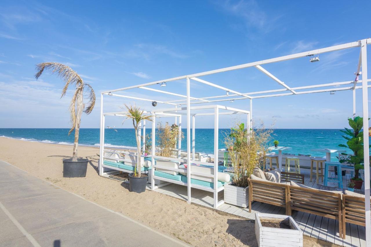 Homeholidaysrentals Margot - Costa Barcelona Pineda de Mar Bagian luar foto